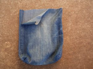 the-jeans-recycling-challenge-the-last-leg-knitting-bag-plain
