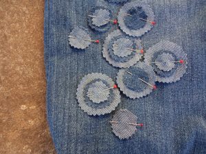 the-jeans-recycling-challenge-the-last-leg-knitting-bag-with-trim-pinned-on-closeup