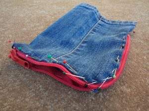 the-jeans-recycling-challenge-the-last-leg-little-zip-bag-zip-pinned-on