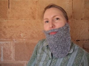 my-knitted-beard-collection-the-grey-beard