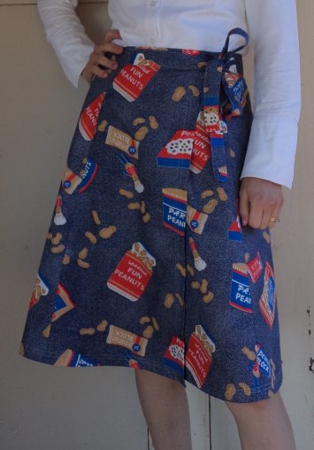 Free pattern: wraparound skirt - The Craft of Clothes