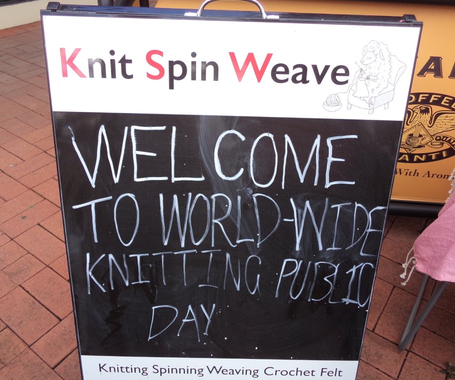 Knitting in Public