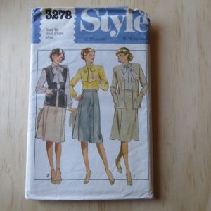 A lifetime of sewing patterns 1970s ladies 5