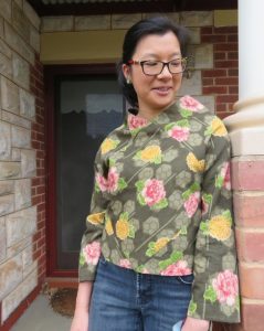Geometric top in zero waste sewing book
