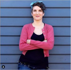 Modern mending author pic