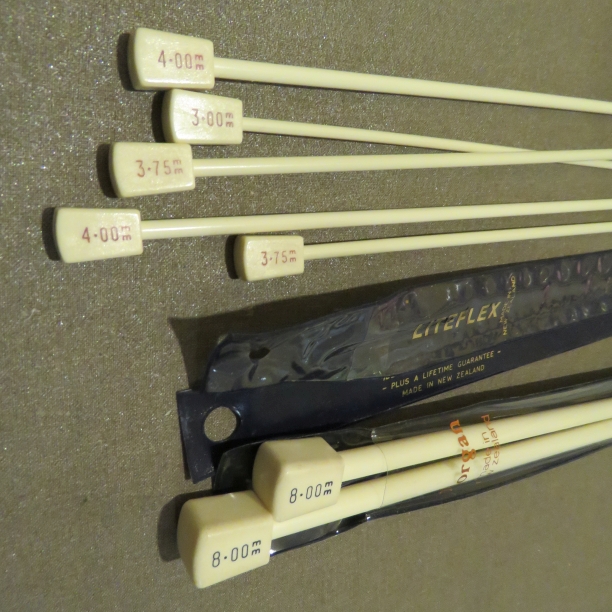 Casein knitting needles