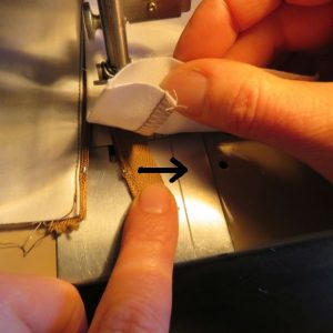 zips without pins 19 angling the zip tape