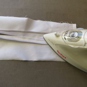 zips without pins 4 press the seam open