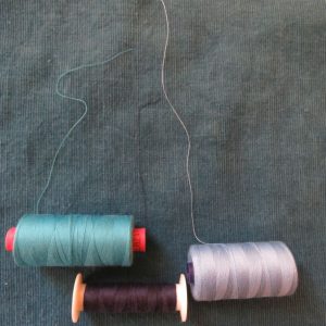 Cendre top blooper reel trying to find the right thread colour