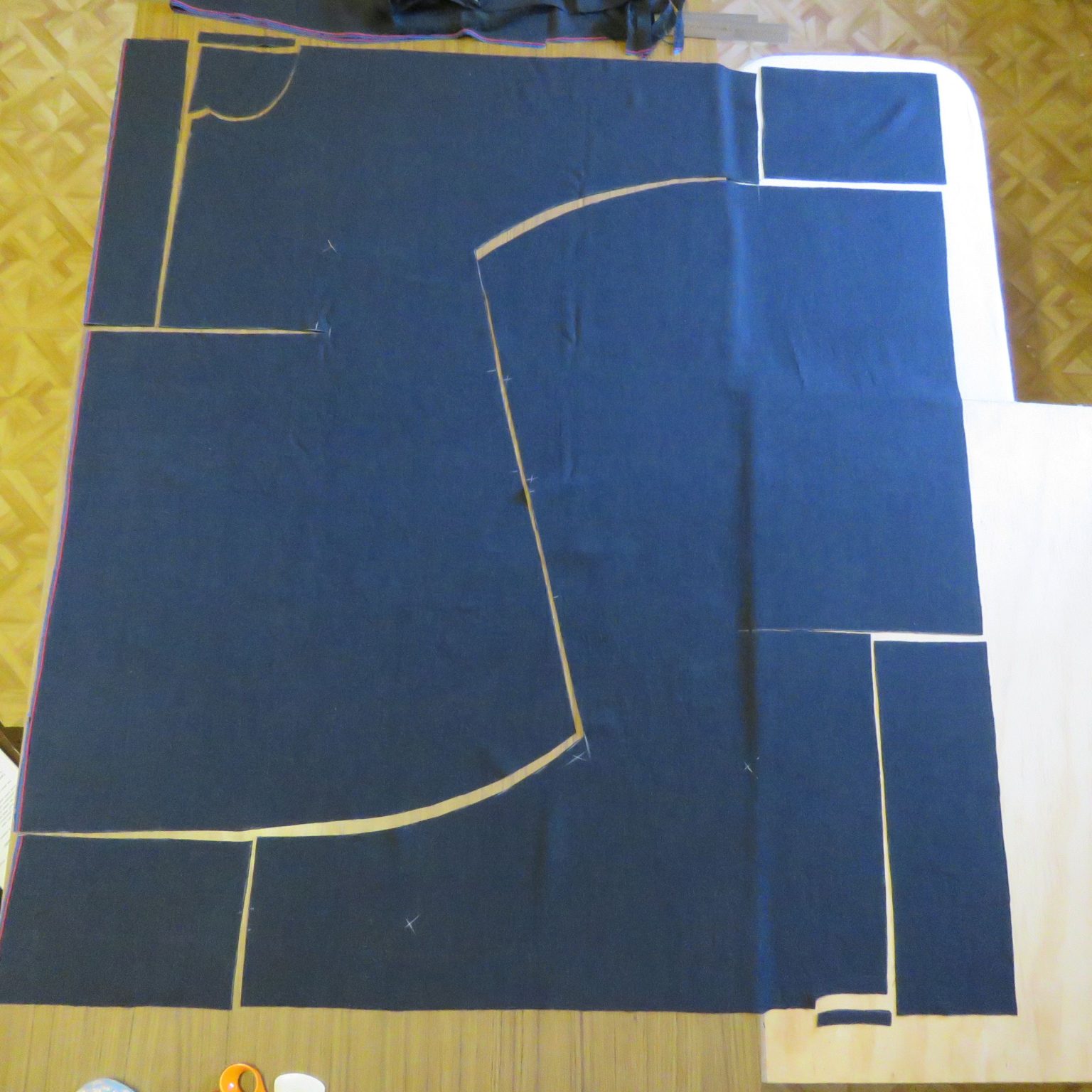 How to adjust a zero waste pattern - The Craft of Clothes