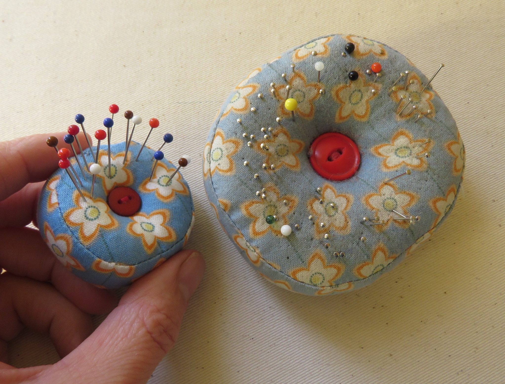 The Handiness of a Tiny Pincushion, with Free Pattern - The Craft of ...